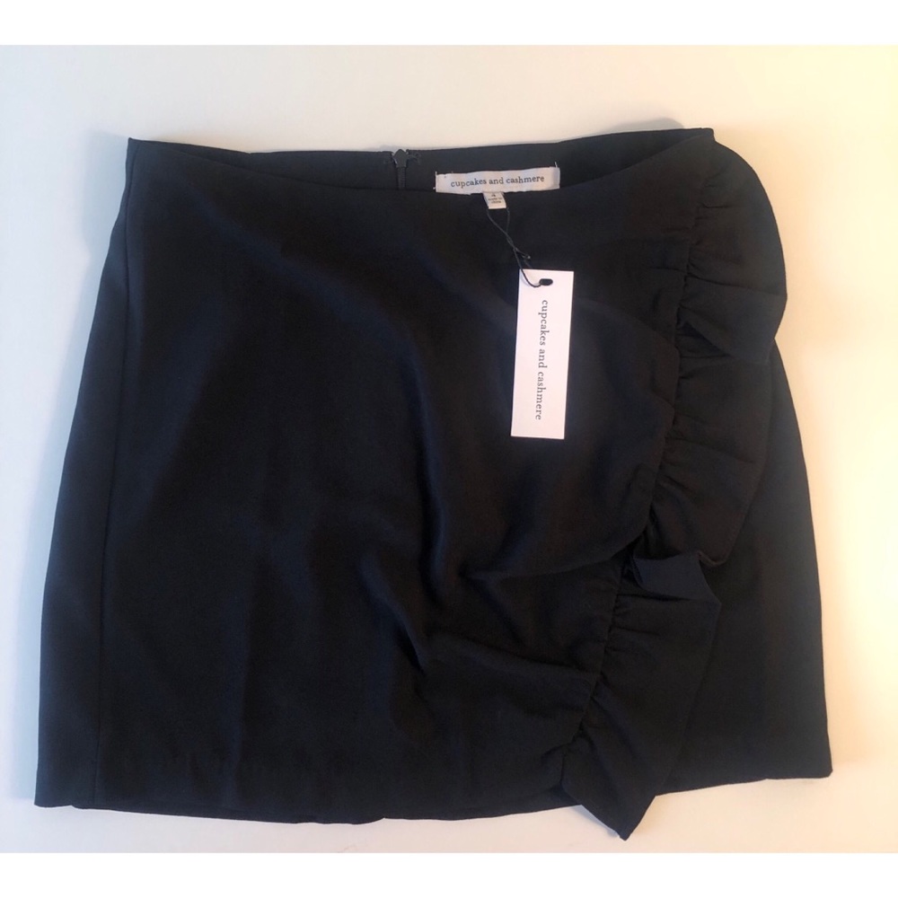 🆕Cupcakes and Cashmere Lacee Satin Skirt W/Ruffle